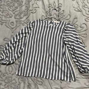 LOFT long sleeve blouse
